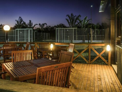 Внешний вид отеля Ibis Porto Alegre Assis Brasil в Порту-Алегри, фото 3