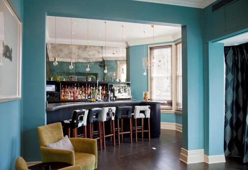 Фото The Lodge Hotel Putney