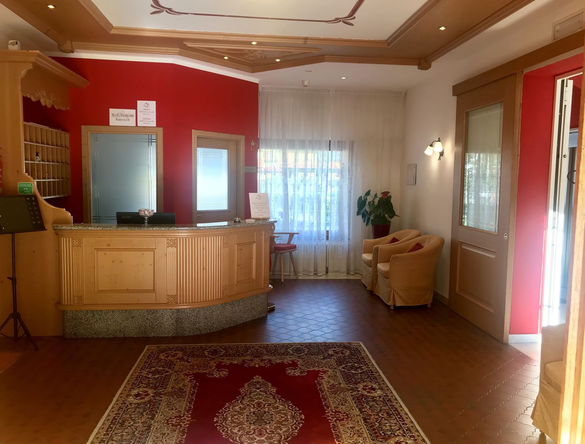 Фото Casteluce Hotel Funivie Pinzolo