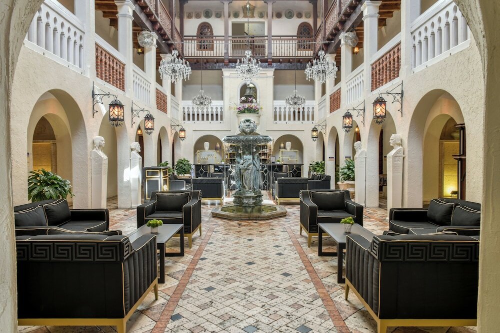 Фото The Villa Casa Casuarina