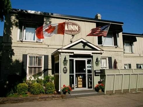 Внешний вид отеля The Inn at Lock Seven в Торолде, фото 1