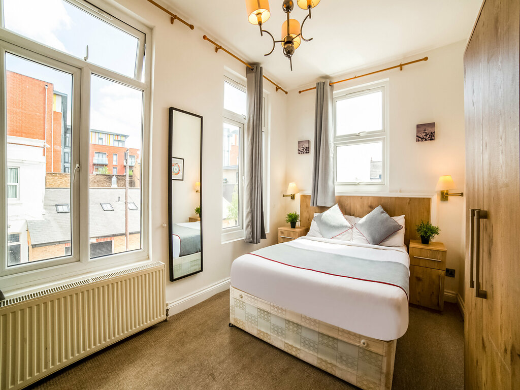 Hotel Oyo TamTam Acton Hotel, London, photo