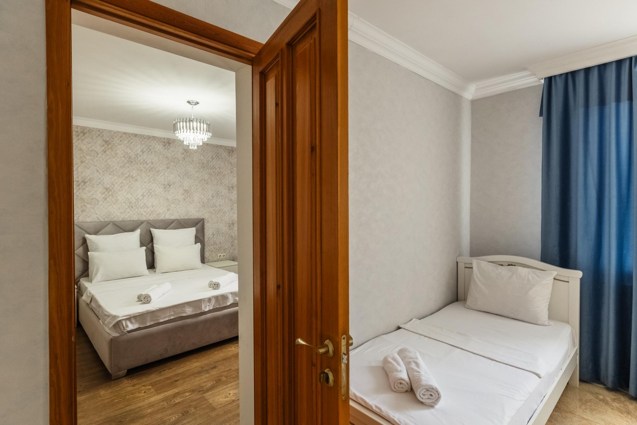 Фото Отель Семья