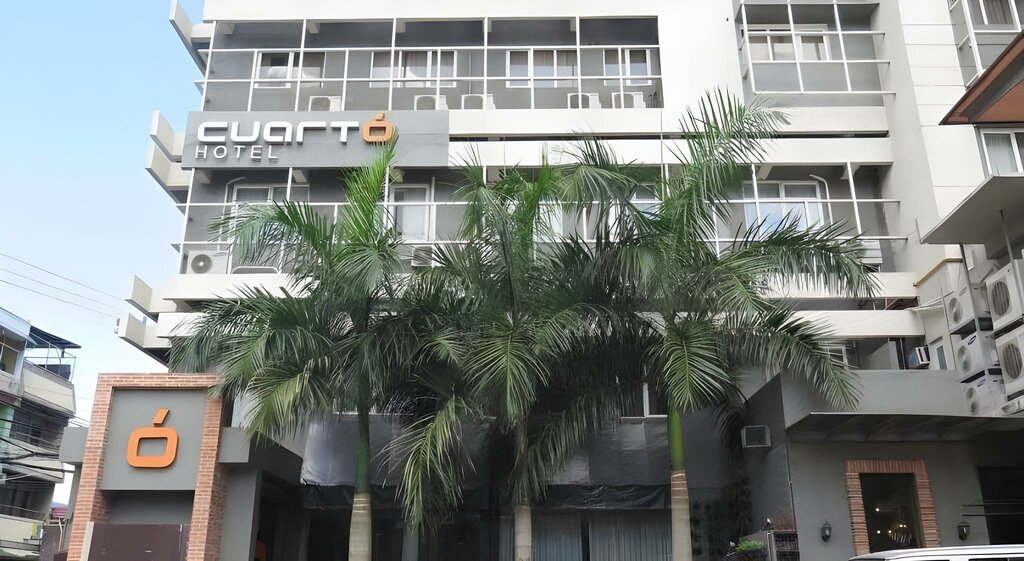 Hotel Cuarto Hotel, Cebu, photo