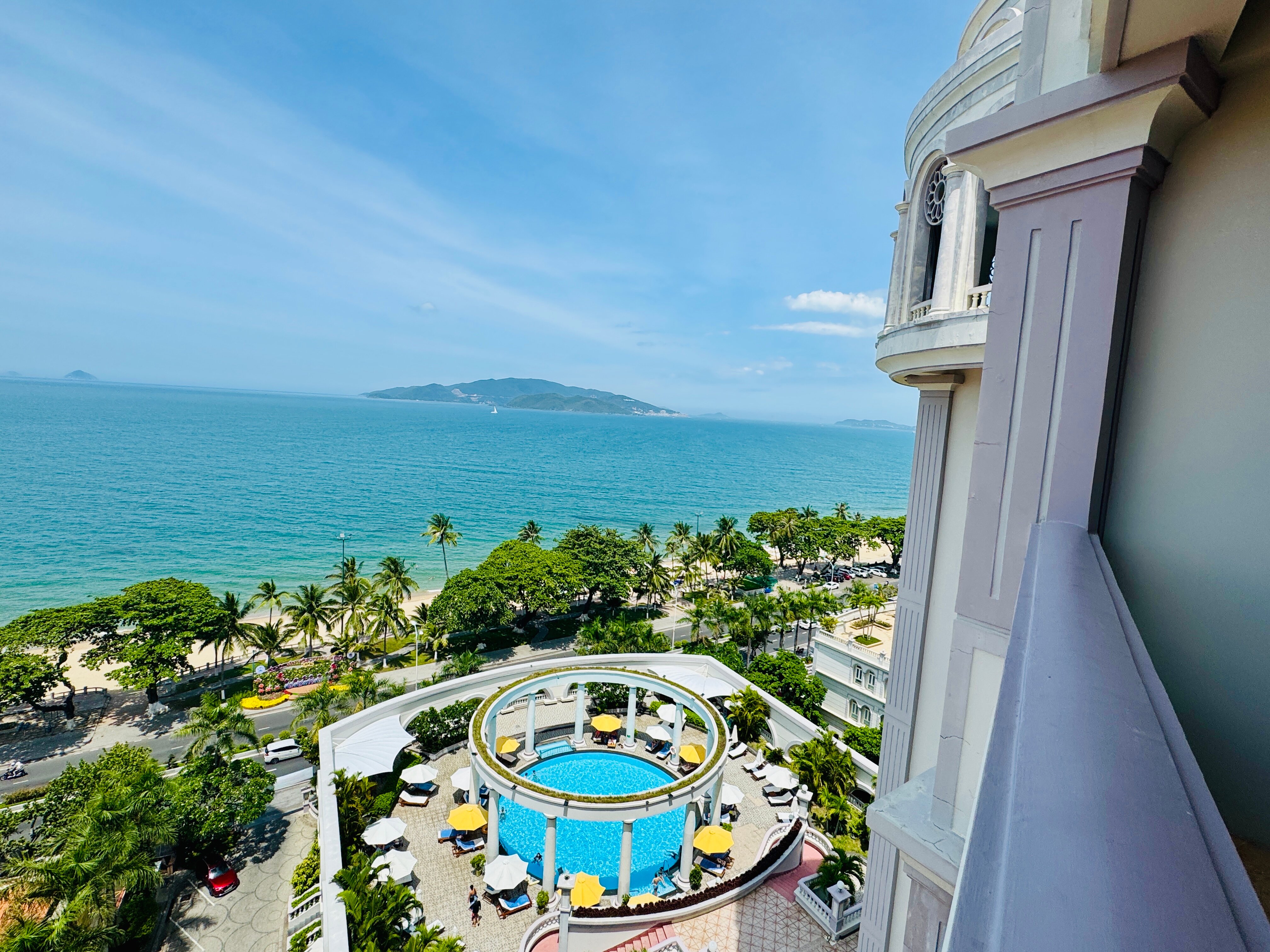 Фото Sunrise Nha Trang Beach Hotel & Spa