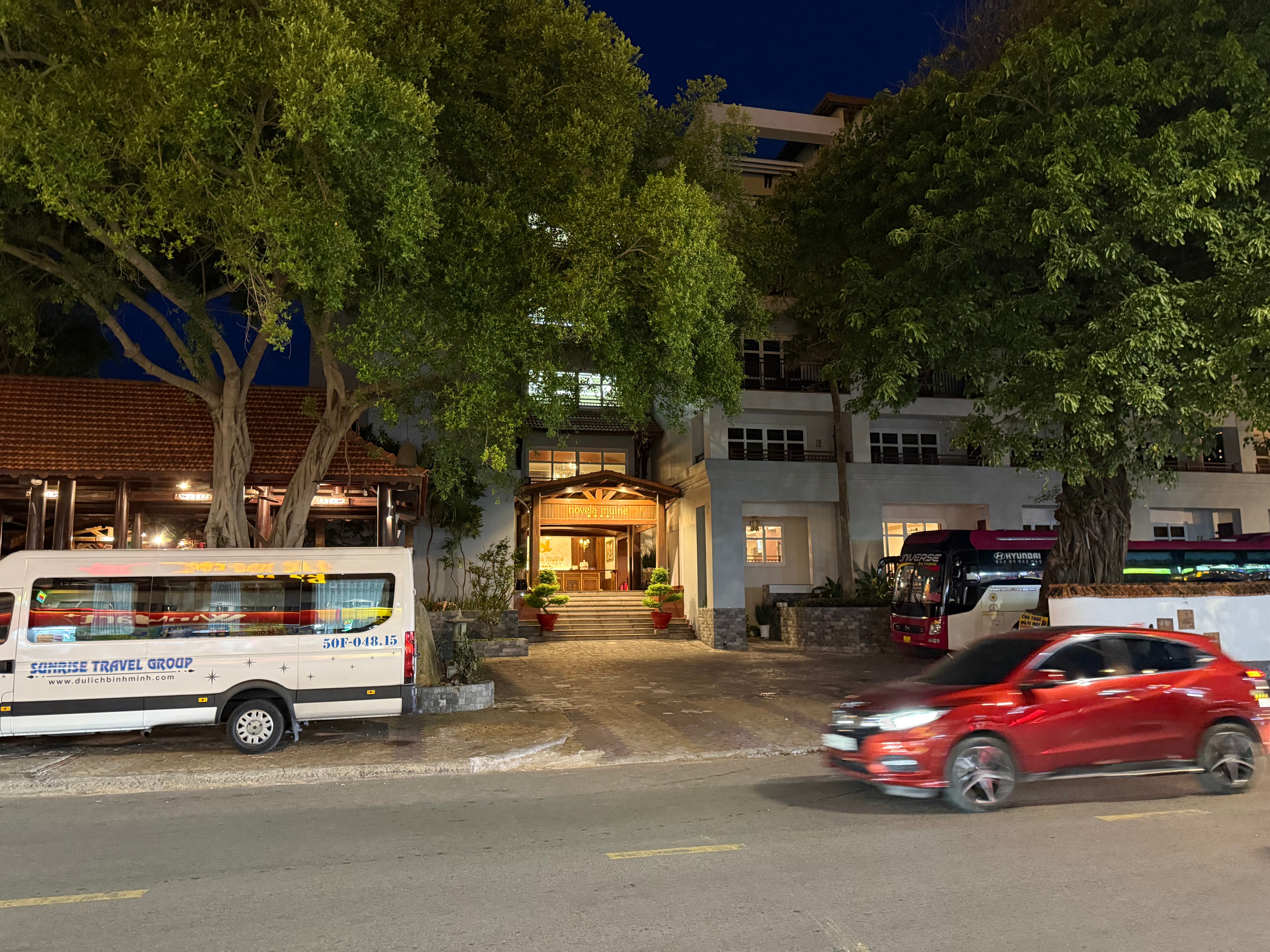 Фото отеля 4