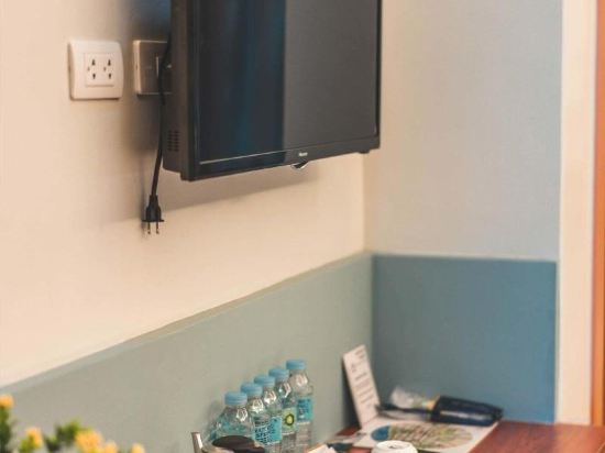 Фото Henia Hotel