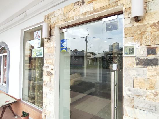 Фото Kota Lodge Hotel