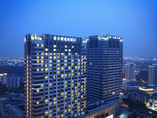 Фото DoubleTree by Hilton Wuxi