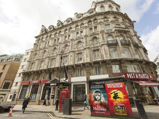 Фото отеля 1