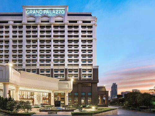 Гостиница Grand Palazzo Hotel в Паттайе