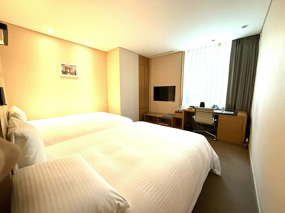 Фото Acube Hotel