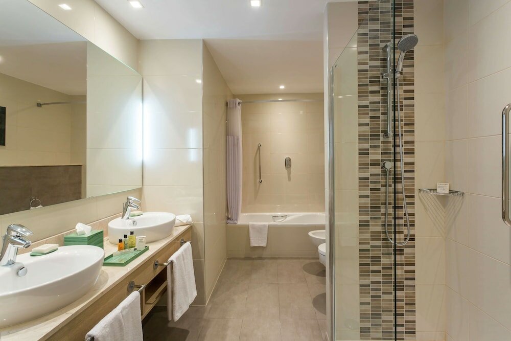 Фото Hilton Garden Inn Tanger City Center 