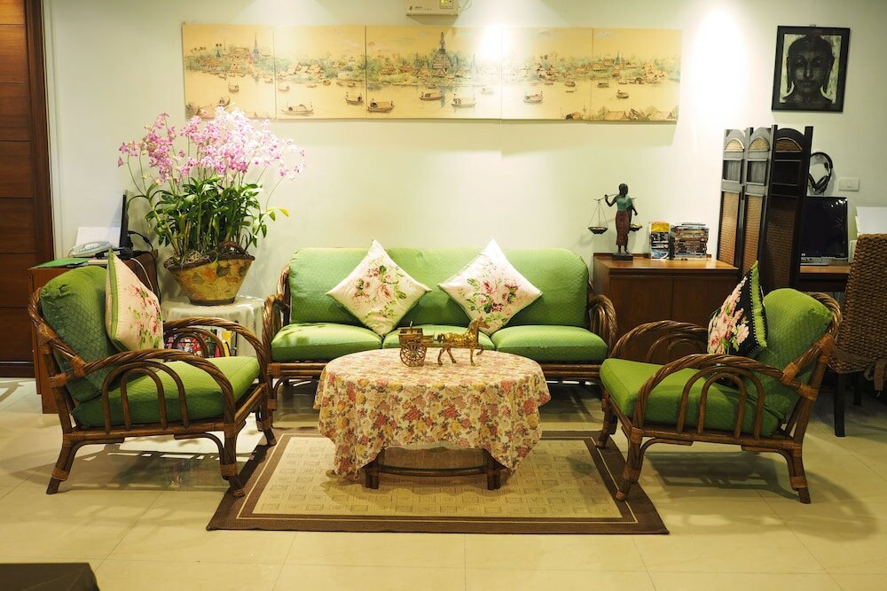 Фото Baan Sukhumvit Soi 18