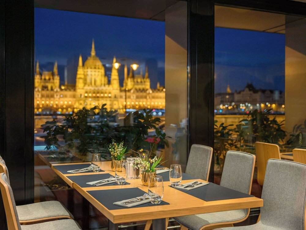 Фото Novotel Budapest Danube