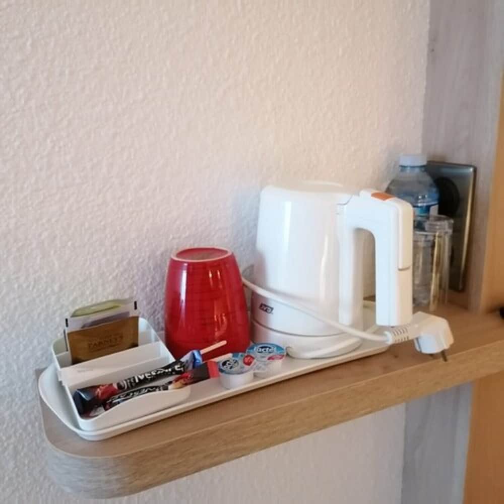 Фото Logis Angers Sud