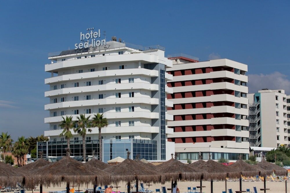 Фото Sea Lion Hotel