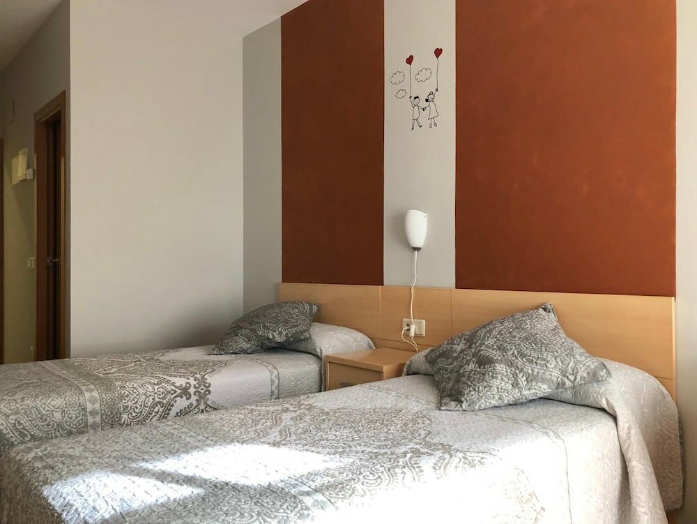 Фото Hotel Viñas 17