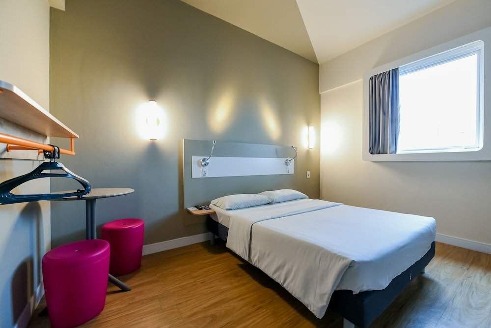 Фото Ibis budget Santos Gonzaga