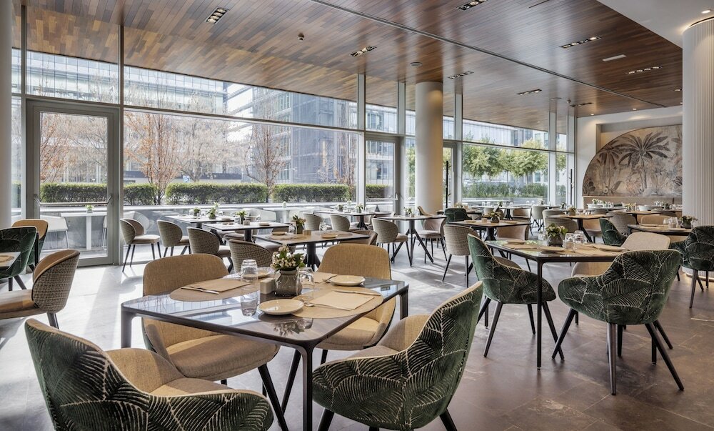 Фото Hotel Ilunion Atrium