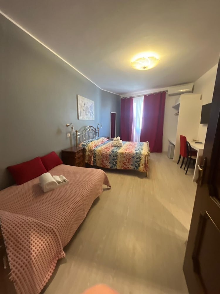 Фото B&b La Perla di Roma