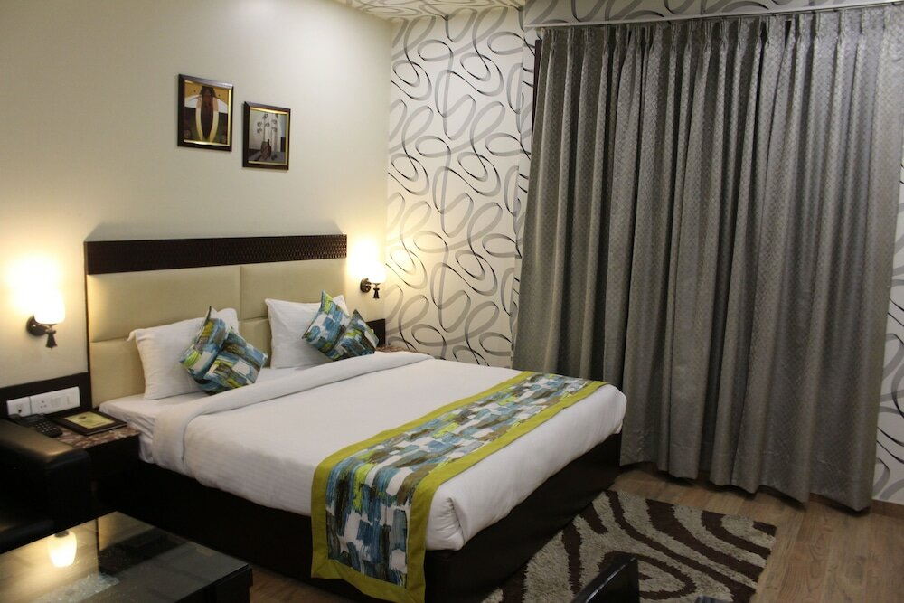 Фото Отель The Golden Apple