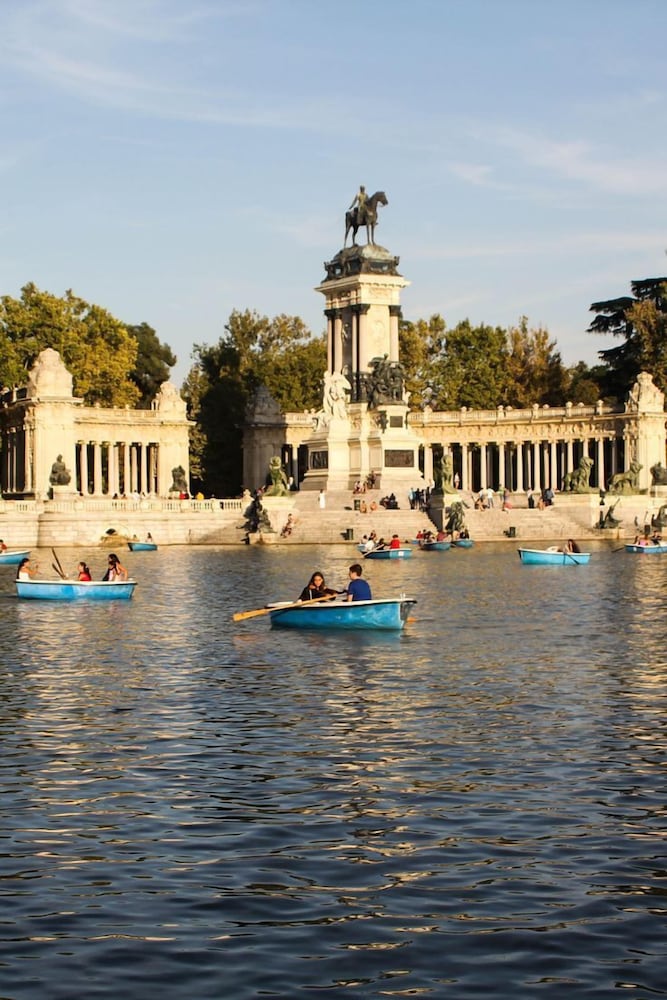 Фото Ibis Madrid Centro