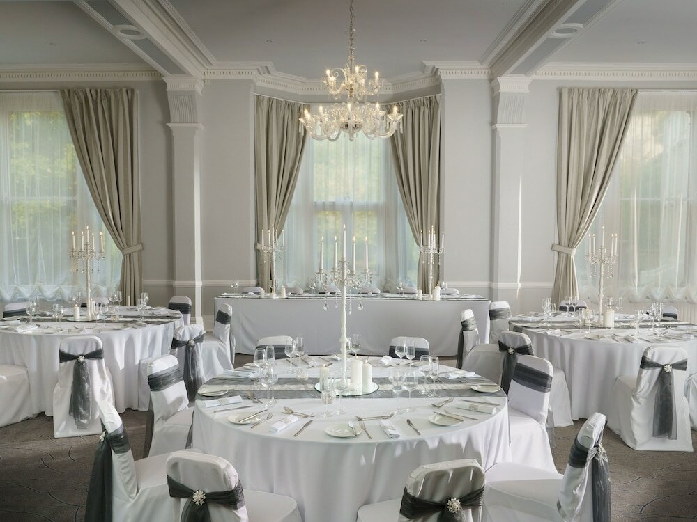 Фото New Bath Hotel and SPA