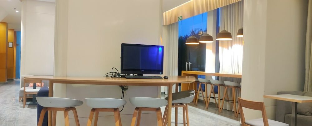 Фото Holiday Inn Express Hyderabad Hitec City, an Ihg Hotel