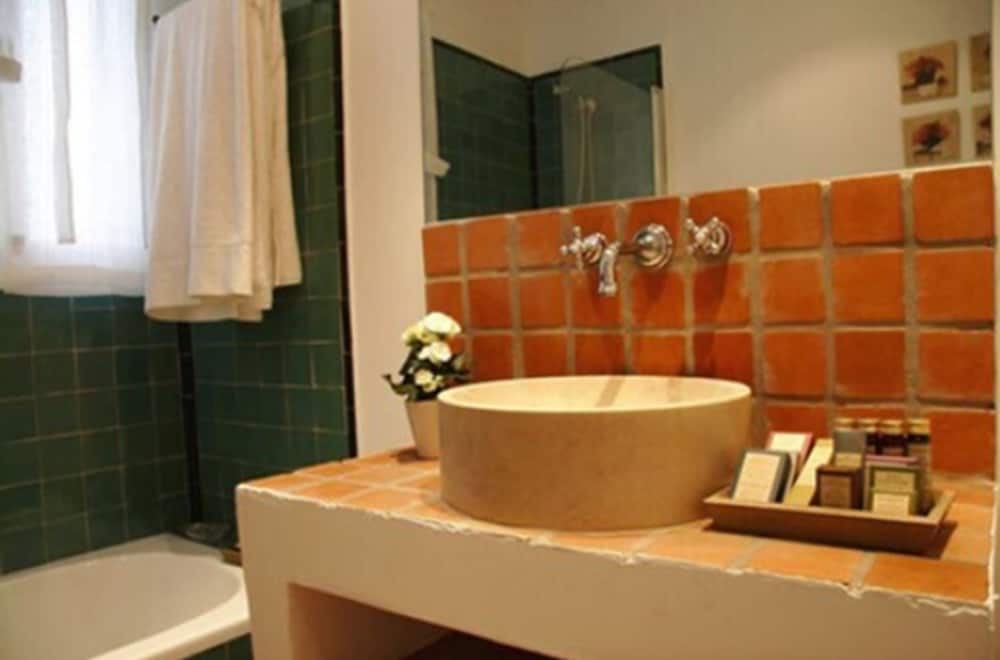 Фото B bou Hotel Cortijo Bravo