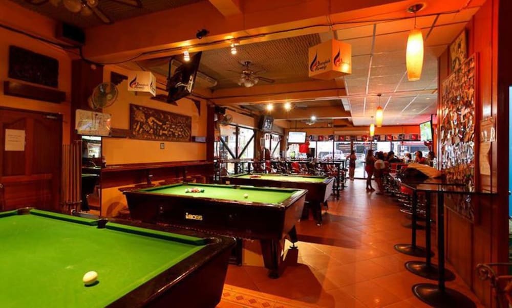 Фото Metro Apartments