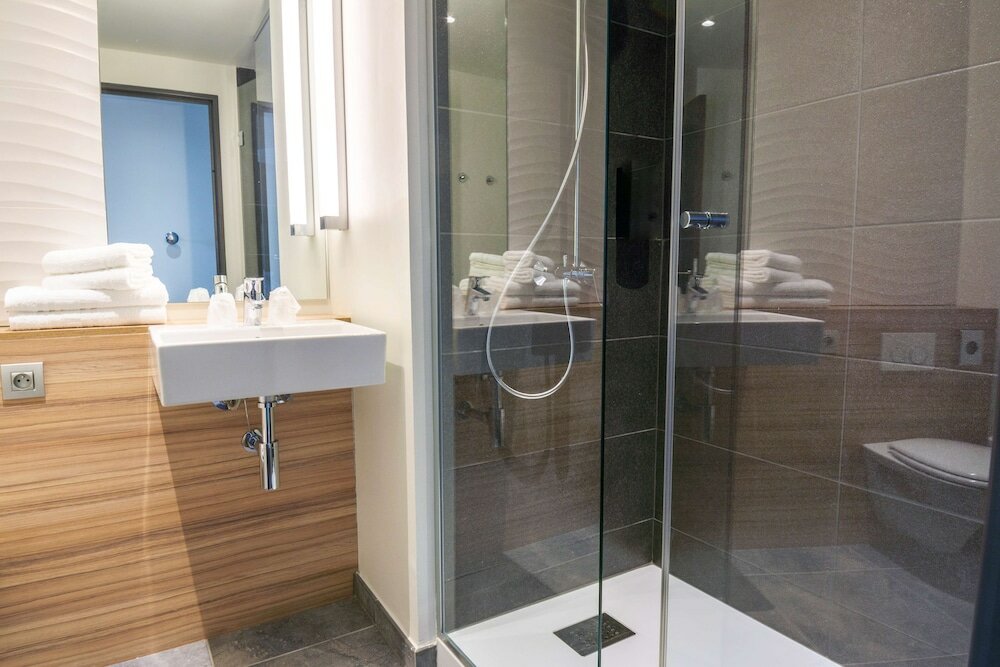 Фото Hôtel Campanile Montpellier Centre St Roch