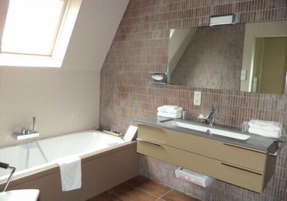 Фото Hotel Recour