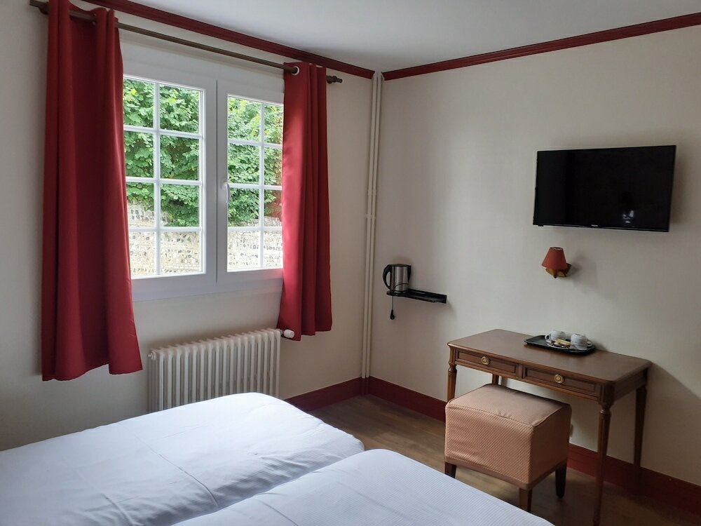 Фото Hôtel La Bonne Adresse