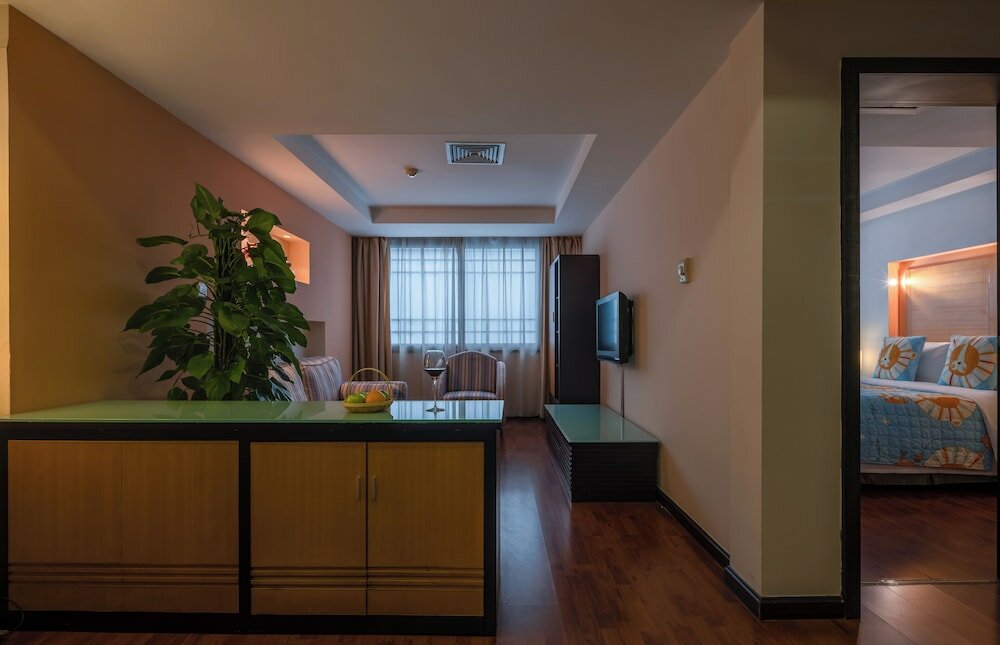 Фото Chengdu Tianfu Sunshine