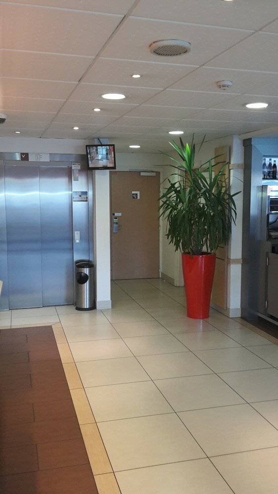 Фото ibis Etampes