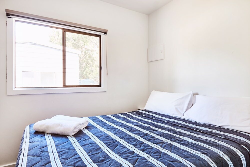 Фото Lorne Foreshore Caravan Park