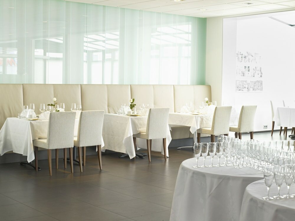 Фото Park Inn by Radisson Reykjavik Keflavik Airport