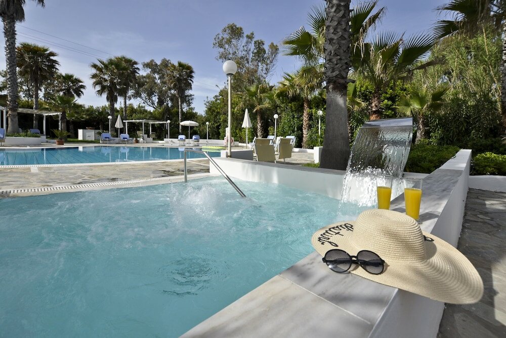 Фото Sidari Beach Hotel