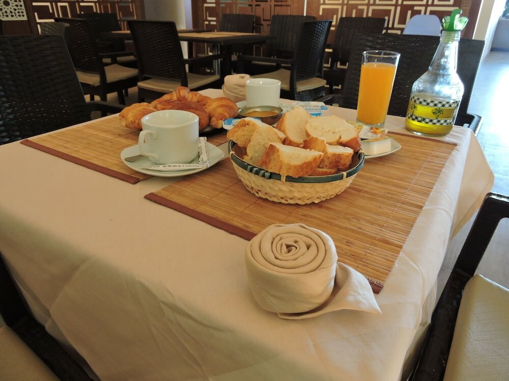 Фото Hôtel Al Baraka