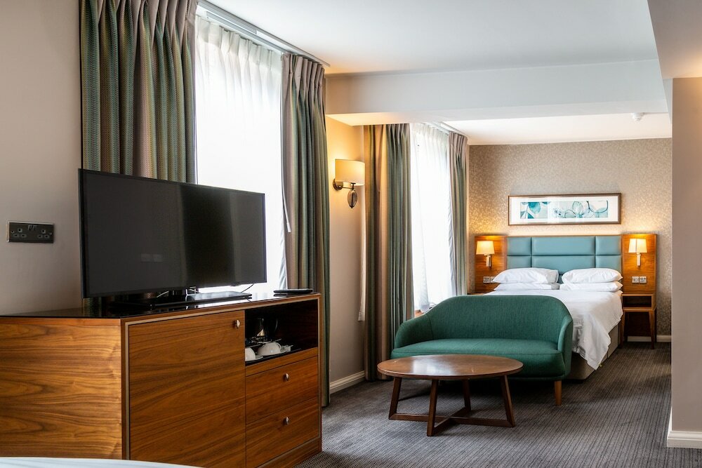 Фото The Lensbury Resort