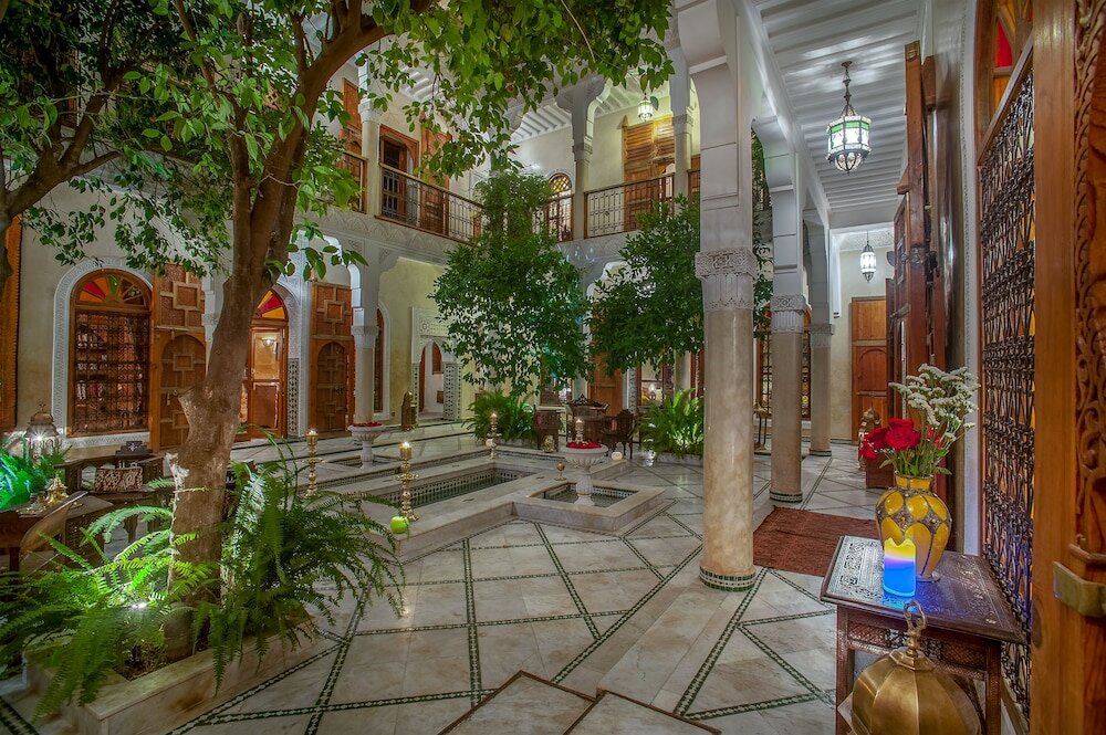 Фото Riad Laurence Olivier