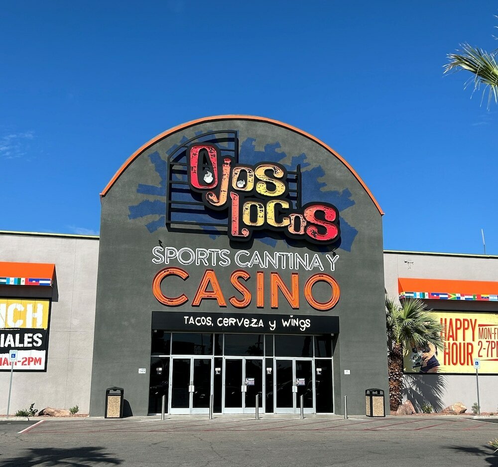 Фото Lucky Club Casino and Hotel