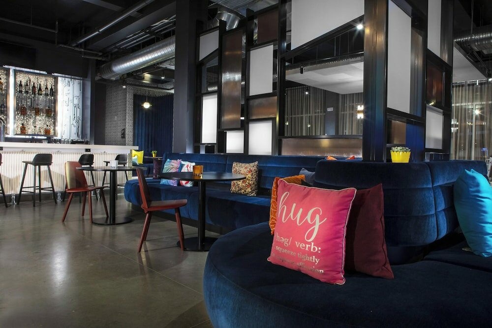 Фото Aloft Glendale at Westgate