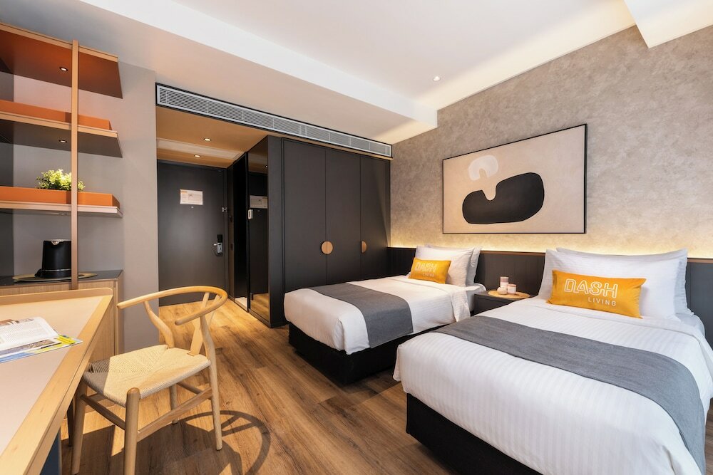 Фото Dash Living on Prat