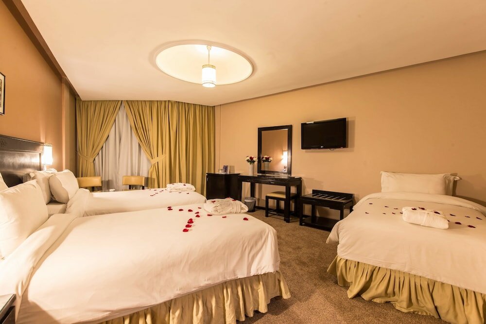 Фото Almas Hotel