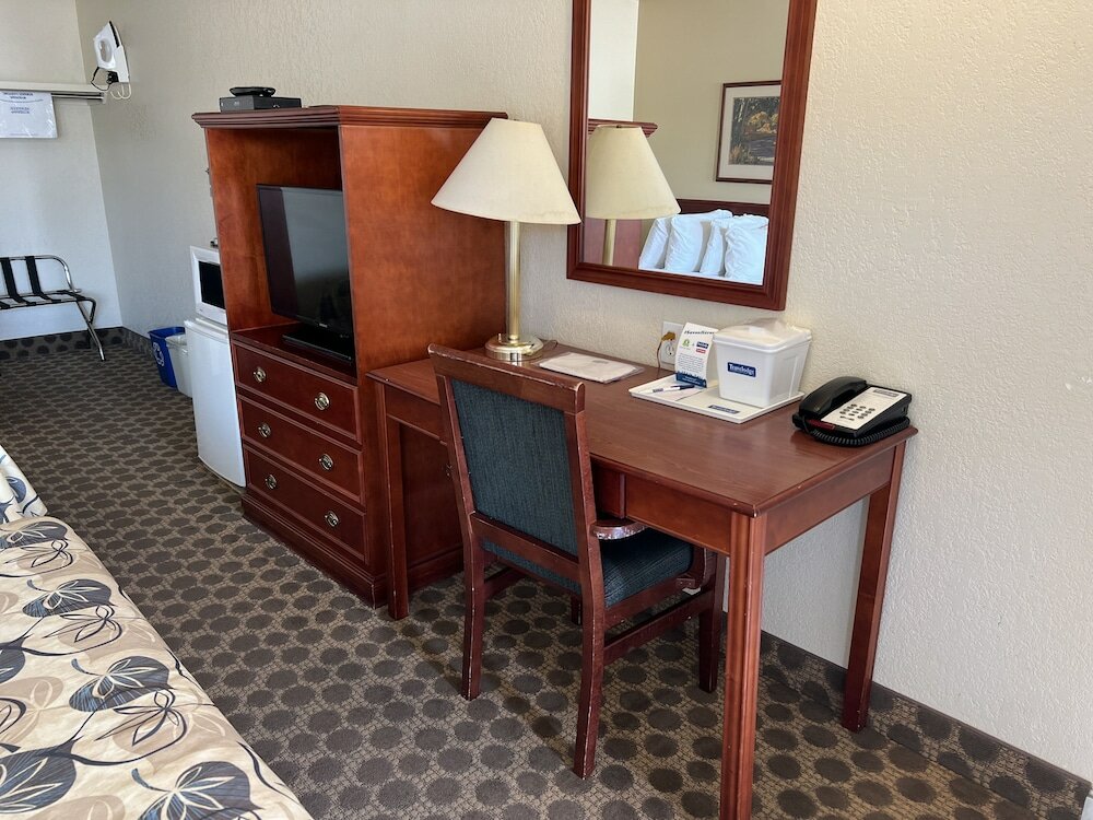 Фото Travelodge by Wyndham Drumheller