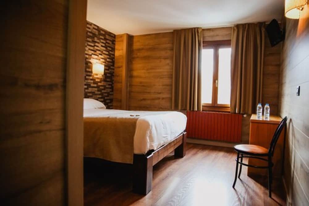 Фото Hotel Cal Ruiz