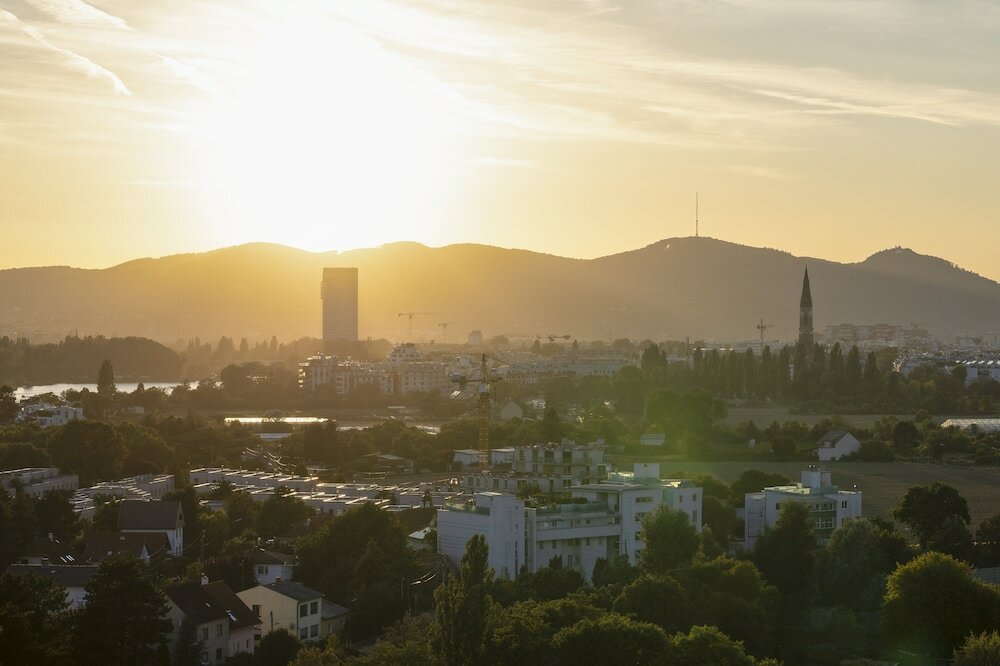 Фото Citadines Danube Vienna