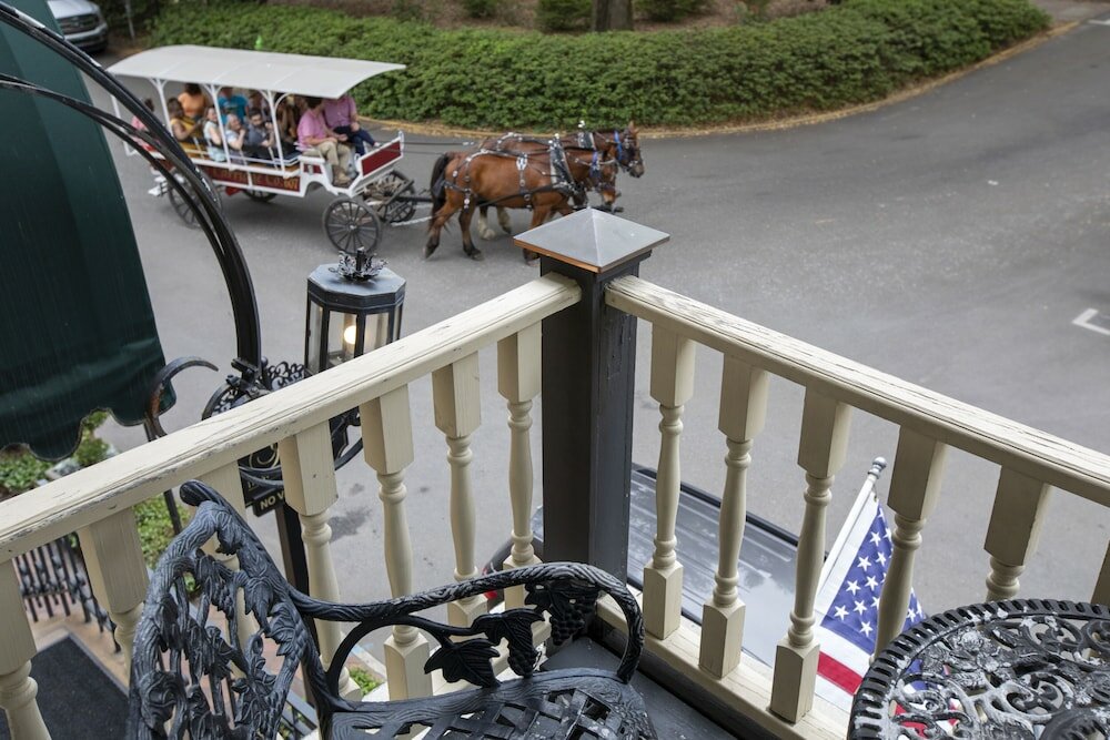 Фото Foley House Inn